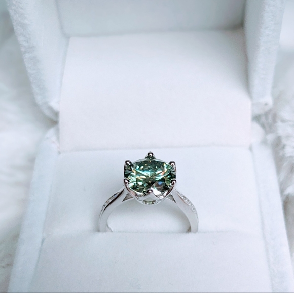 3CT Stunning Authentic Blue Green Moissanite Diamond Alternative Ring, Cathedral - Picture 6 of 13